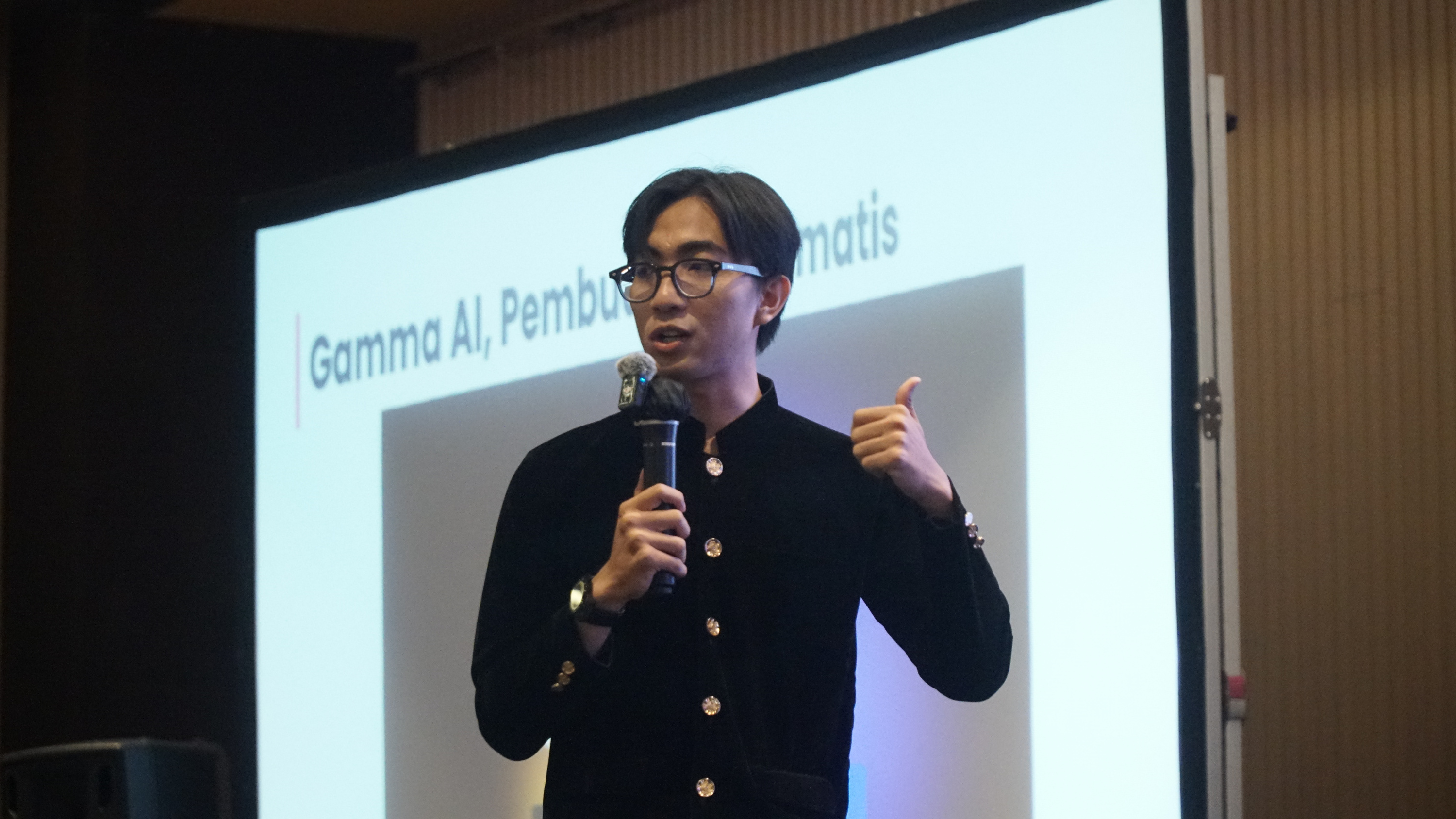 Fahmi Fahreza, AI Automation Speaker, Trainer & n8n Ambassador